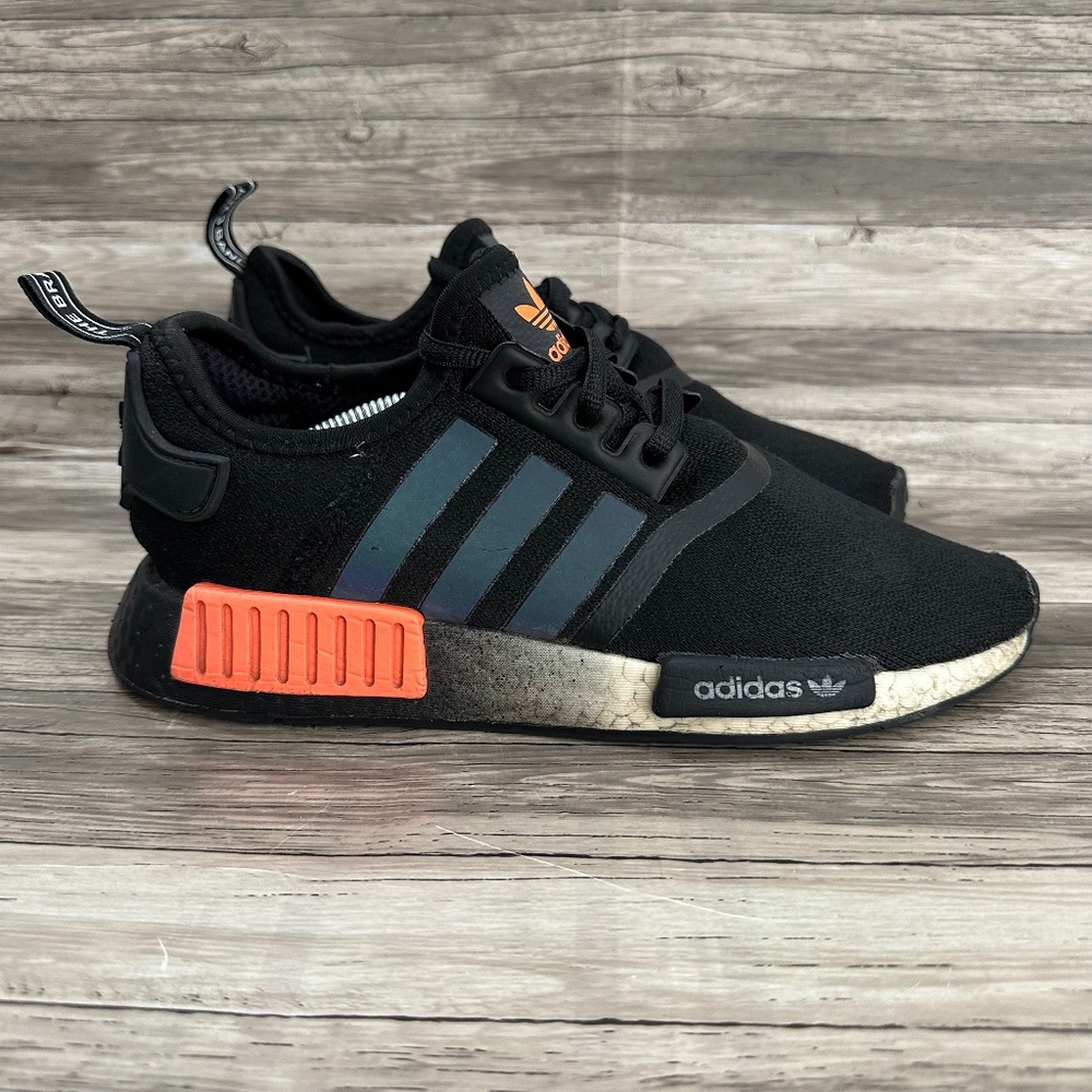 Adidas NMD R1 Boost Men’s Size 6.5 Running Shoes Core Black/Solar Orange FW0185